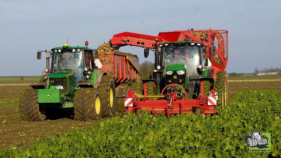 Grimme Rootster 604 en de Grimme Maxtron II 620  -Trekkerweb