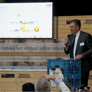 Dirk de Lugt van de Branche Organisatie Akkerbouw onderstreept het goede imago van de akkerbouw en het belang van openheid over de voedselproductie.