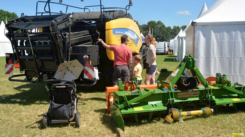 New Holland en Amazone