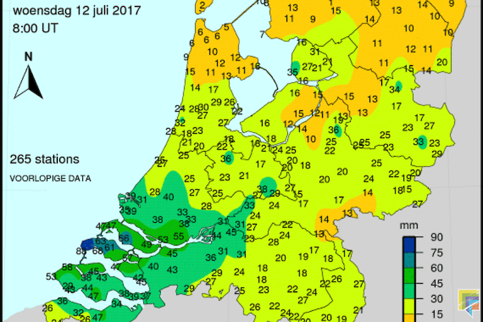 De neerslagkaart van woensdag laat duidelijk zien dat met name in zuidwest-Nederland veel regen is gevallen.