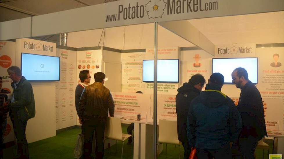 PotatoMarket, de eerste internationale digitale aardappelmarkt. Dit nieuwe initiatief richt zich vooralsnog op Europese aardappelen, maar op termijn kunnen er aardappelen vanuit de hele wereld worden ge- en verkocht, zegt Antonio Carrion.