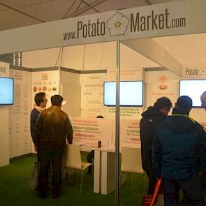 PotatoMarket, de eerste internationale digitale aardappelmarkt. Dit nieuwe initiatief richt zich vooralsnog op Europese aardappelen, maar op termijn kunnen er aardappelen vanuit de hele wereld worden ge- en verkocht, zegt Antonio Carrion.