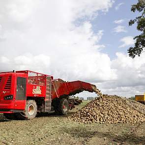 De bunker heeft een capaciteit van 16 ton.