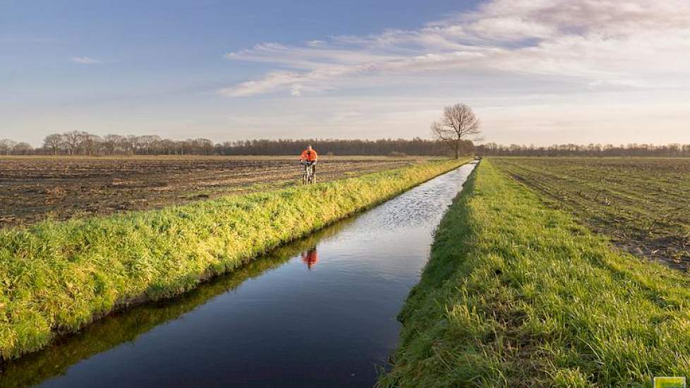 De mountainbike is voor de sportieve André Boom een ideaal vervoermiddel om in het veld snel op locatie te kunnen komen.