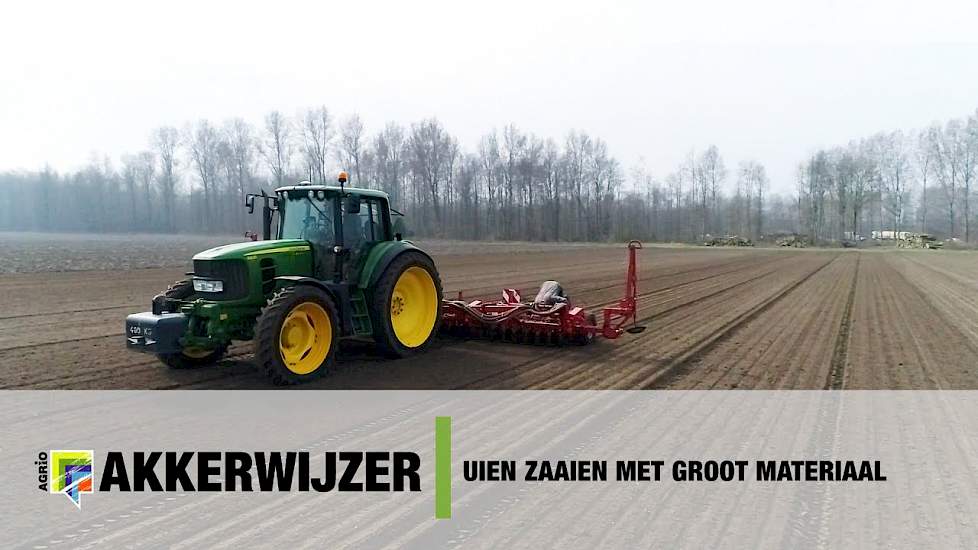 Uien zaaien met groot materiaal