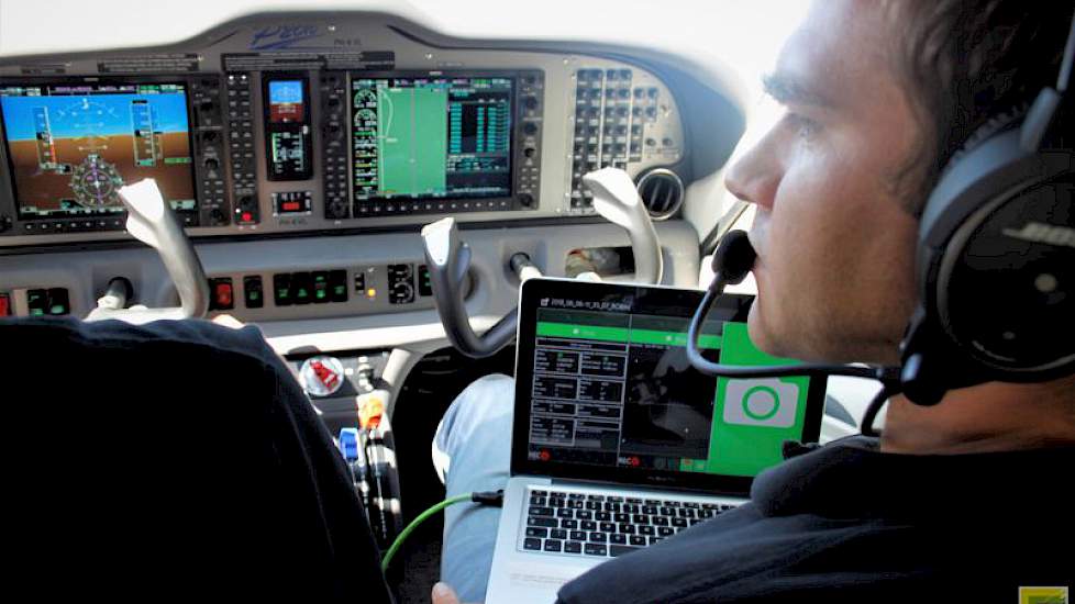 Alle benodigde gegevens stromen tijdens de vlucht rechtstreeks in de laptop van Tom Bosscher.