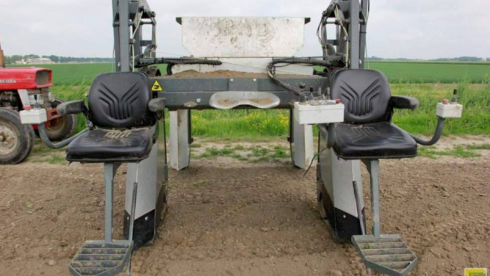 Ze doen dat met een selectiekar van Gercon, een in Nederland nog nieuw merk. Er rijden in totaal drie van deze karren in Nederland rond.