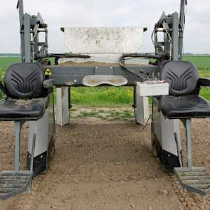 Ze doen dat met een selectiekar van Gercon, een in Nederland nog nieuw merk. Er rijden in totaal drie van deze karren in Nederland rond.