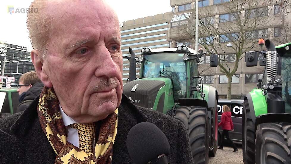 Theo Hiddema: Blijf komen en blijf protesteren - #Boerenprotest Den Haag 19 feb