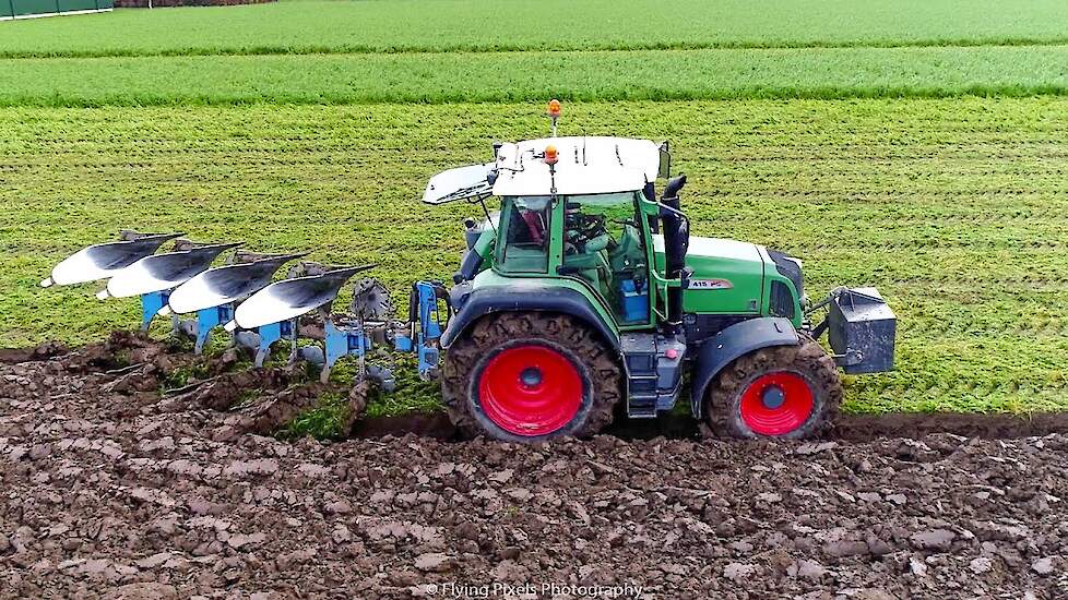 Ploegen & Klepelen | Ploughing & Flail mowing | Pflügen & Dreschflegel mähen | Fendt | Lemken