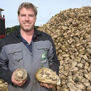 Naast suikerbieten omvat het bouwplan van Johan Knook ook aardappelen, uien, tarwe en wortelen.