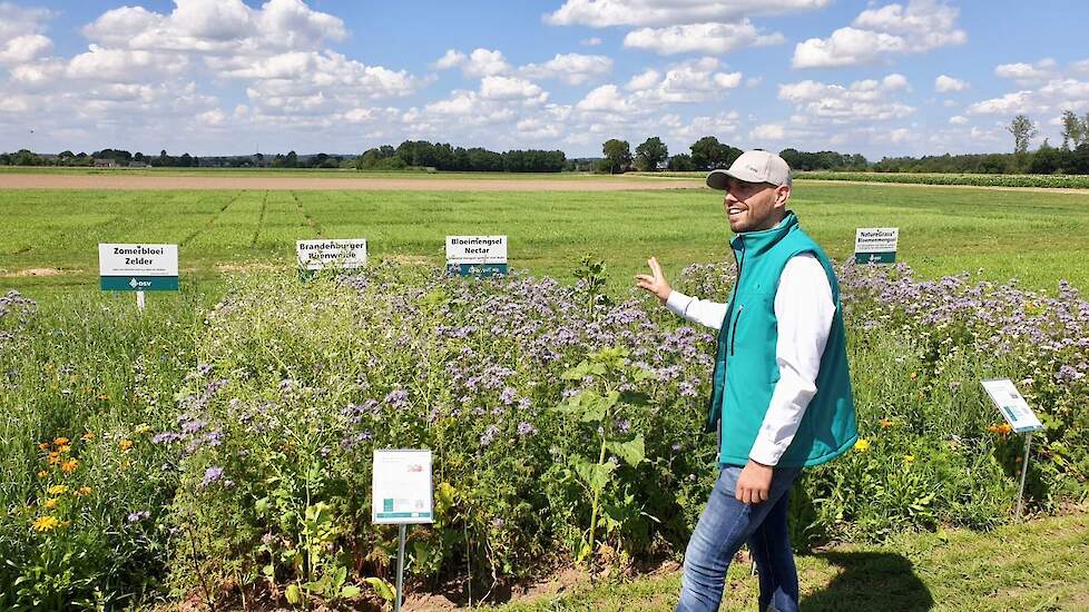 Last but not least: akkerranden in relatie tot het nieuwe GLB. Akkerranden zijn een hot topic in het kader van biodiversiteit. Sales collega Duncan Ralston gaf zijn visie en informatie vanuit zijn opleiding, onderzoek en zijn expertise als imker.