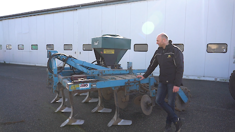 Video: Zet je een vleugelschaar cultivator of een schijveneg in?