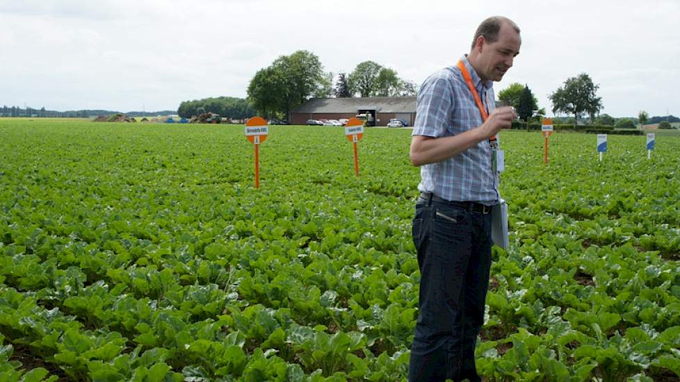 Marcel Arts vertegenwoordigt de rassen van KWS.